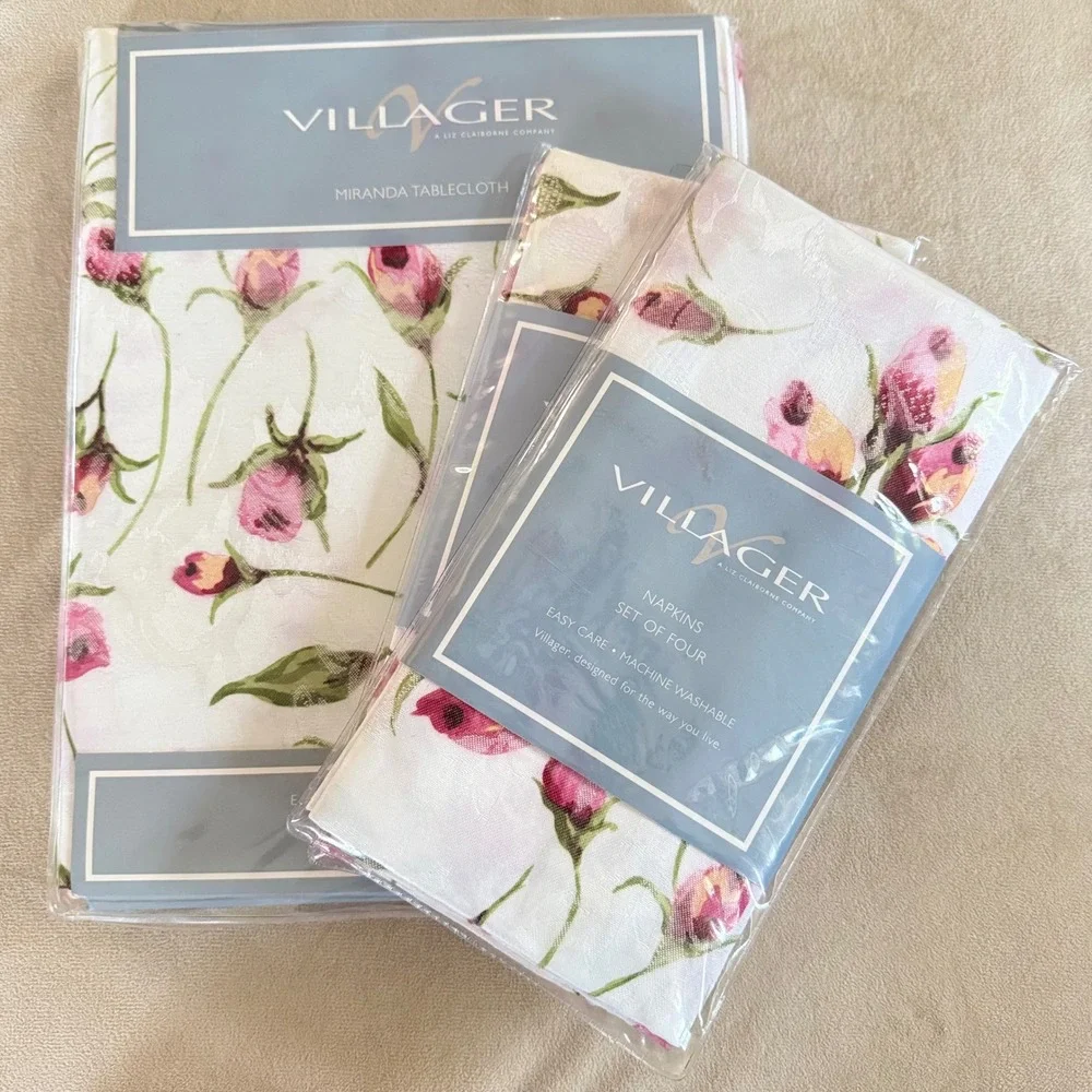 Floral Tablecloth 60x84 Rectangle and 8 Napkins Set Villager Liz Claiborne Pink